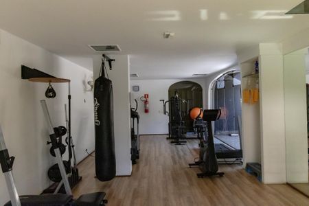 Apartamento para alugar com 139m², 2 quartos e 2 vagasÁrea comum - Academia