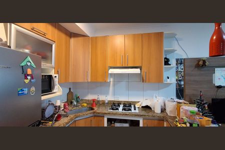 Casa à venda com 69m², 2 quartos e 1 vagaCozinha 