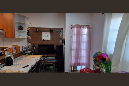 Sala de casa à venda com 2 quartos, 69m² em Cerâmica, São Caetano do Sul