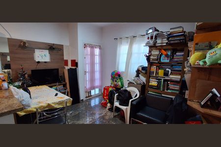 Sala de casa à venda com 2 quartos, 69m² em Cerâmica, São Caetano do Sul