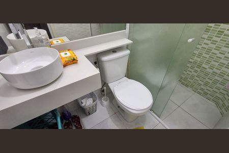 Casa à venda com 69m², 2 quartos e 1 vagaBanheiro Social 