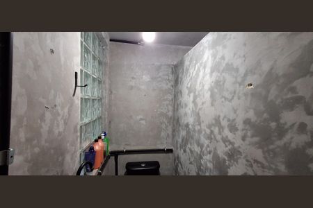 Casa à venda com 69m², 2 quartos e 1 vagaLavabo 