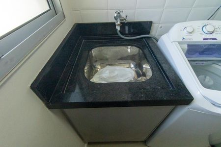 Apartamento à venda com 48m², 2 quartos e 1 vaga Apartamento à venda com 48m², 2 quartos e 1 vagaÁrea de Serviço