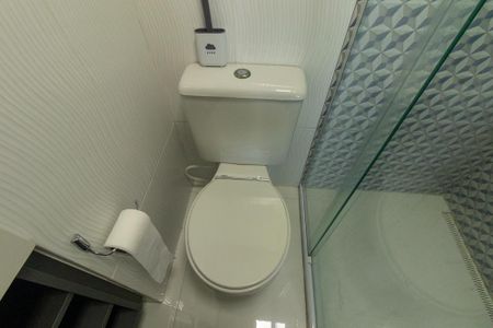 Apartamento à venda com 48m², 2 quartos e 1 vaga Apartamento à venda com 48m², 2 quartos e 1 vagaBanheiro da Suíte