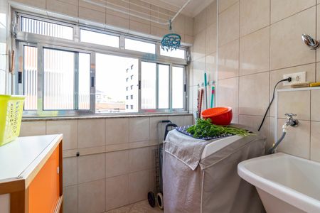 Apartamento à venda com 70m², 2 quartos e 1 vagaÁrea de Serviço