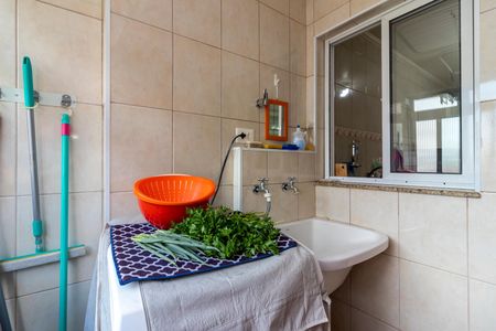 Apartamento à venda com 70m², 2 quartos e 1 vagaÁrea de Serviço