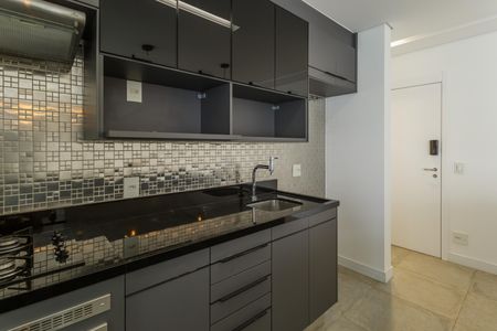 Apartamento à venda com 76m², 2 quartos e 2 vagas Apartamento à venda com 76m², 2 quartos e 2 vagasCozinha