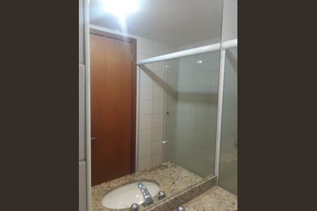 Apartamento à venda com 84m², 2 quartos e 1 vaga Apartamento à venda com 84m², 2 quartos e 1 vagaBanheiro Social 1