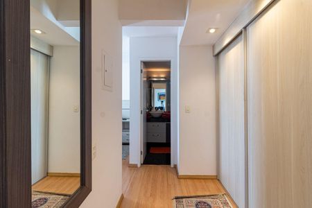 Apartamento à venda com 70m², 1 quarto e 3 vagas Apartamento à venda com 70m², 1 quarto e 3 vagasFoto 24