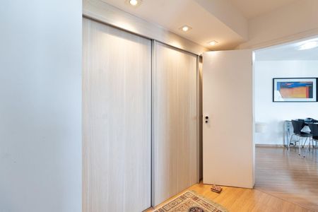 Apartamento à venda com 70m², 1 quarto e 3 vagas Apartamento à venda com 70m², 1 quarto e 3 vagasFoto 25