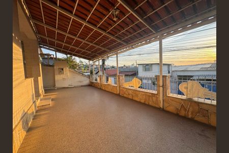 Casa à venda com 210m², 3 quartos e 1 vagaÁrea Externa