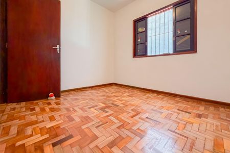 Casa à venda com 183m², 3 quartos e 2 vagas Casa à venda com 183m², 3 quartos e 2 vagasQuarto 2