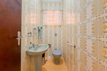 Casa à venda com 183m², 3 quartos e 2 vagas Casa à venda com 183m², 3 quartos e 2 vagasLavabo