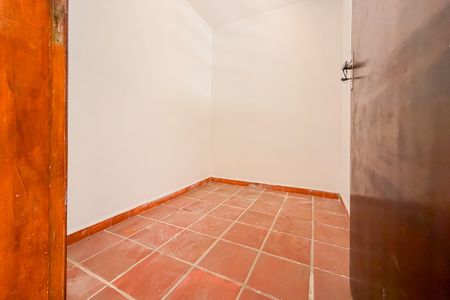 Casa à venda com 183m², 3 quartos e 2 vagas Casa à venda com 183m², 3 quartos e 2 vagasQuarto de Serviço