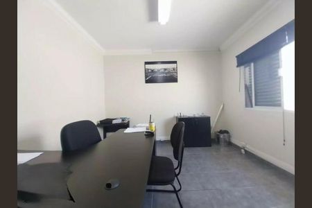 Casa à venda com 2 quartos, 117m² em Santa Terezinha, Santo André