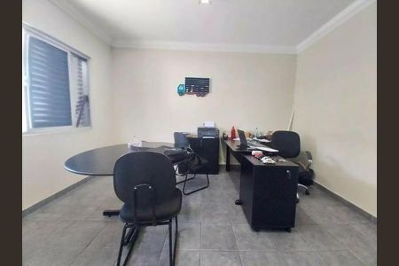 Casa à venda com 2 quartos, 117m² em Santa Terezinha, Santo André