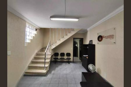 Casa à venda com 2 quartos, 117m² em Santa Terezinha, Santo André