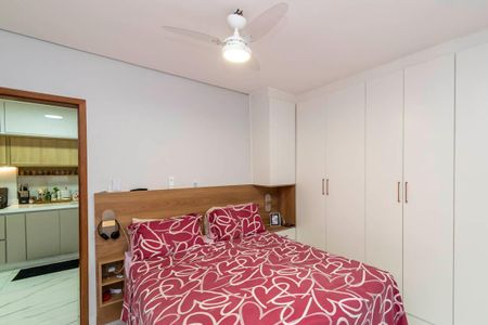 Casa à venda com 400m², 5 quartos e 2 vagas Casa à venda com 400m², 5 quartos e 2 vagasQuarto 5 Suíte