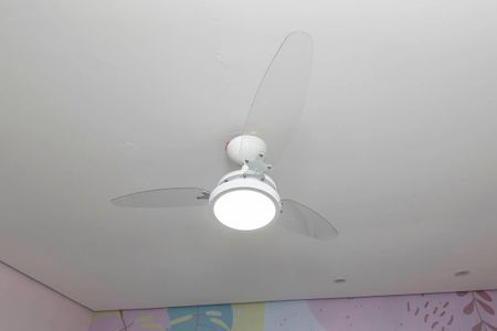 Casa à venda com 400m², 5 quartos e 2 vagas Casa à venda com 400m², 5 quartos e 2 vagasQuarto 3