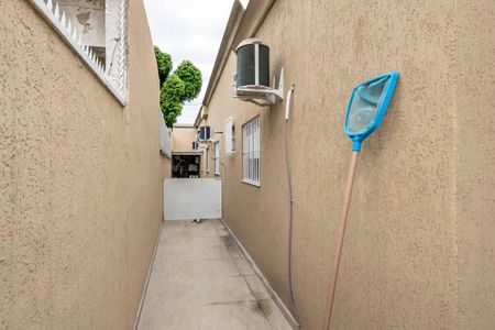 Casa à venda com 400m², 5 quartos e 2 vagas Casa à venda com 400m², 5 quartos e 2 vagasVaranda gourmet