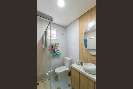 Casa à venda com 400m², 5 quartos e 2 vagas Casa à venda com 400m², 5 quartos e 2 vagasBanheiro Social