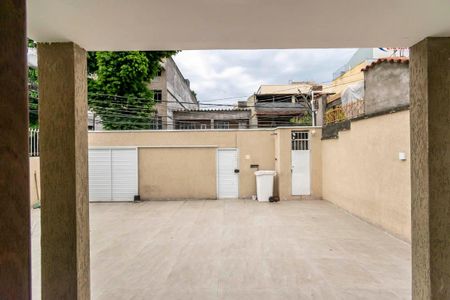 Vista da Sala de casa à venda com 5 quartos, 400m² em Vila da Penha, Rio de Janeiro