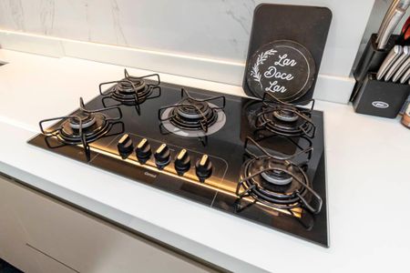 Casa à venda com 400m², 5 quartos e 2 vagas Casa à venda com 400m², 5 quartos e 2 vagasCozinha - Cooktop