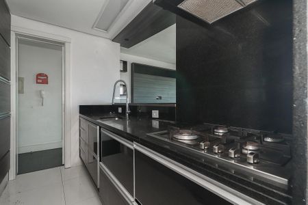 Apartamento à venda com 74m², 2 quartos e 1 vagaCozinha