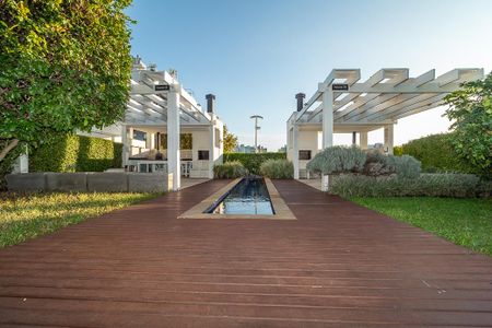 Apartamento à venda com 74m², 2 quartos e 1 vagaÁrea comum