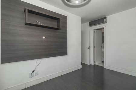 Apartamento à venda com 74m², 2 quartos e 1 vagaSuíte