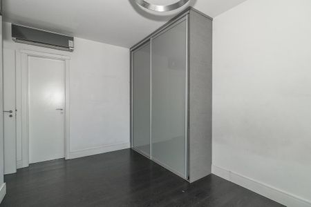 Apartamento à venda com 74m², 2 quartos e 1 vagaSuíte
