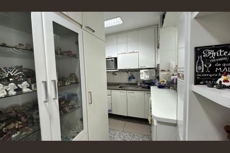Apartamento para alugar com 120m², 3 quartos e 2 vagasCozinha