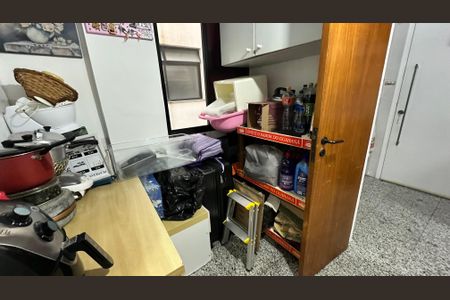 Apartamento para alugar com 120m², 3 quartos e 2 vagasQuarto de Serviço