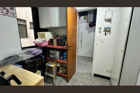 Apartamento para alugar com 120m², 3 quartos e 2 vagasQuarto de Serviço