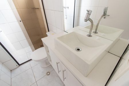 Apartamento para alugar com 78m², 3 quartos e 1 vaga Apartamento para alugar com 78m², 3 quartos e 1 vagaBanheiro da suíte