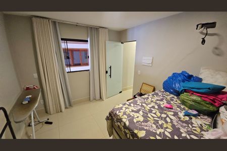 Casa de condomínio para alugar com 530m², 5 quartos e 7 vagasQuarto 3