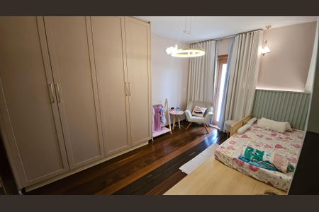 Casa de condomínio para alugar com 530m², 5 quartos e 7 vagasSuíte 1