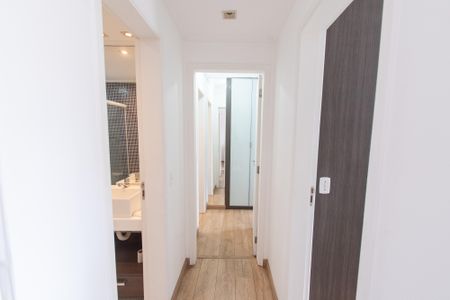 Apartamento para alugar com 56m², 2 quartos e 1 vaga Apartamento para alugar com 56m², 2 quartos e 1 vagaCorredor