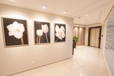 Apartamento para alugar com 56m², 2 quartos e 1 vaga Apartamento para alugar com 56m², 2 quartos e 1 vagaHall social