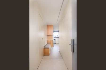 Apartamento à venda com 127m², 2 quartos e 2 vagasEntrada