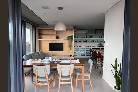 Apartamento à venda com 127m², 2 quartos e 2 vagasSala