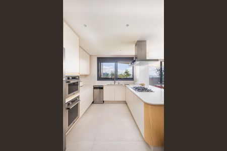 Apartamento à venda com 127m², 2 quartos e 2 vagasCozinha