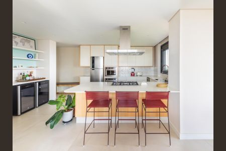 Apartamento à venda com 127m², 2 quartos e 2 vagasCozinha