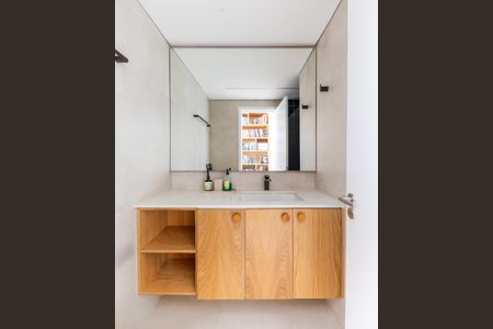 Apartamento à venda com 127m², 2 quartos e 2 vagasBanheiro da Suíte 1