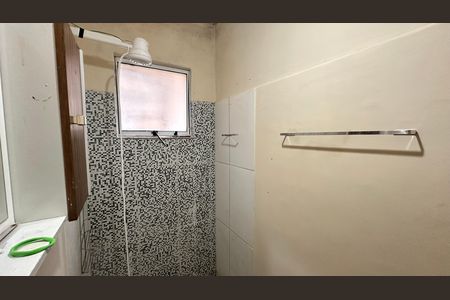 Banheiro de kitnet/studio para alugar com 1 quarto, 20m² em Santo Amaro, São Paulo