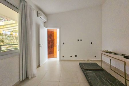 Apartamento para alugar com 300m², 3 quartos e 3 vagas Apartamento para alugar com 300m², 3 quartos e 3 vagassuíte 3