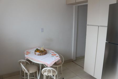 Apartamento à venda com 150m², 3 quartos e 2 vagasCozinha