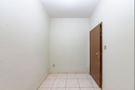 Casa à venda com 500m², 3 quartos e 20 vagas Casa à venda com 500m², 3 quartos e 20 vagasQuarto 2