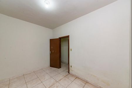 Casa à venda com 500m², 3 quartos e 20 vagas Casa à venda com 500m², 3 quartos e 20 vagasSuíte