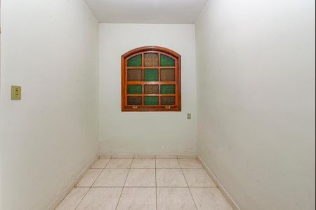 Casa à venda com 500m², 3 quartos e 20 vagas Casa à venda com 500m², 3 quartos e 20 vagasQuarto 2